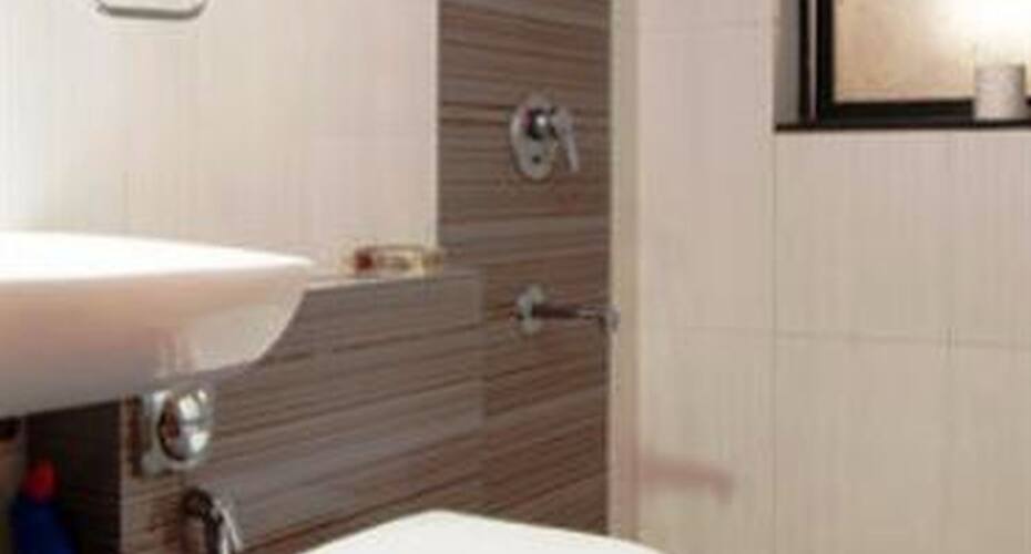 Concord Services Apartment Gerogoan (e), Mumbai 2